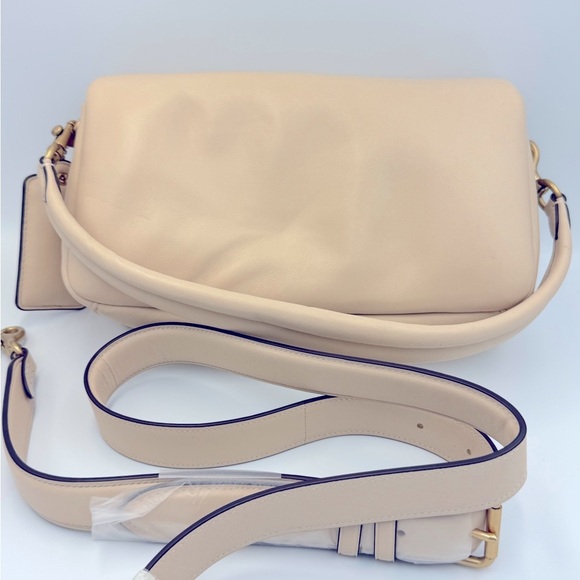 Coach Women's Leather Covered C Closure Pillow Tabby Shoulder bag 18,crossbody - Picture 13 of 15